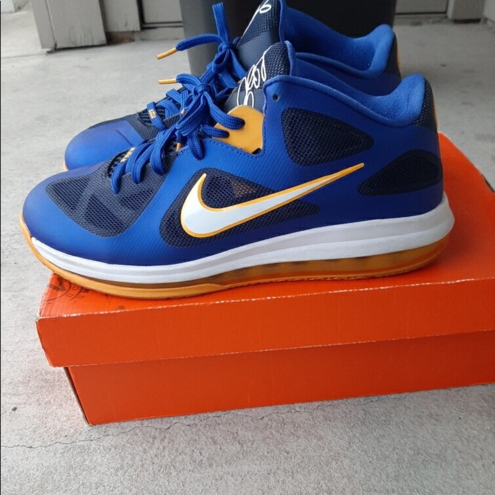 Nike Lebron 9 Entourage Size 11